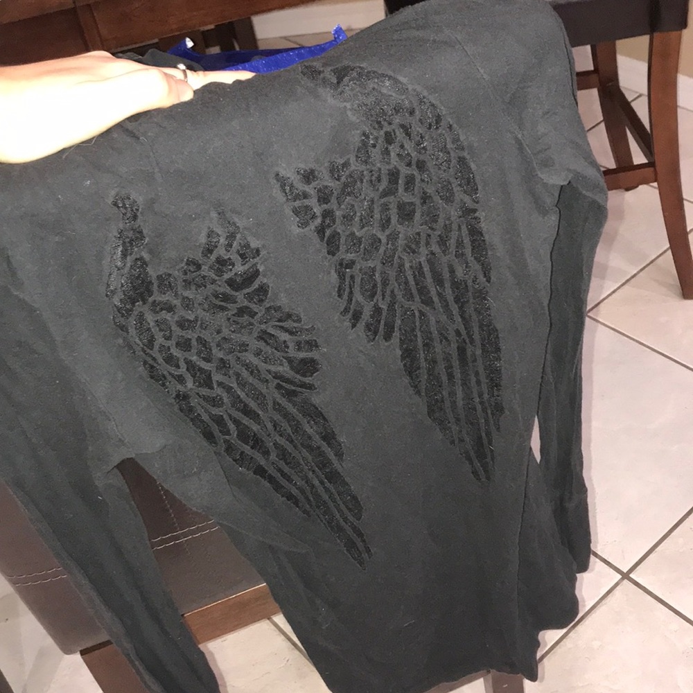 Long sleeve v neck